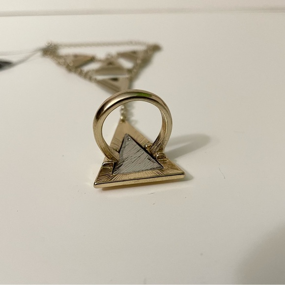 Bebe Triangular Tribal Hand Jewelry Ring Hand Chain - Picture 5 of 15